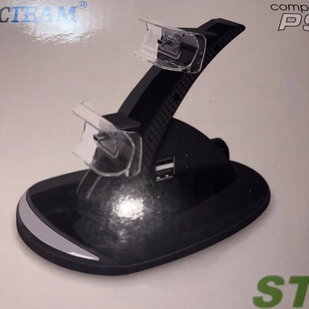 Energizer Sony PlayStation 3 PS3 Dual Controller Charging Dock Station